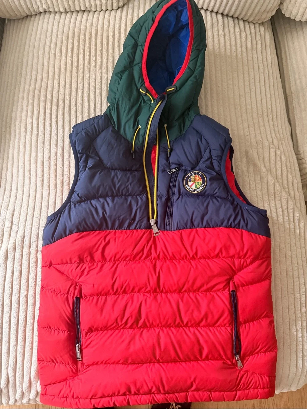 Polo by Ralph Lauren Boys Colorblock Hooded Puffer Vest - Red/Navy/Green